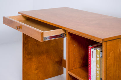 Details of full extension drawer on Berkshire Student Desk. Shown in Meadow Oak finish.